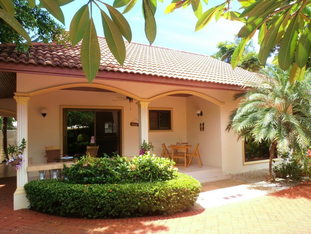 Coconut Paradise Holiday Villas Пхукет Номер фото