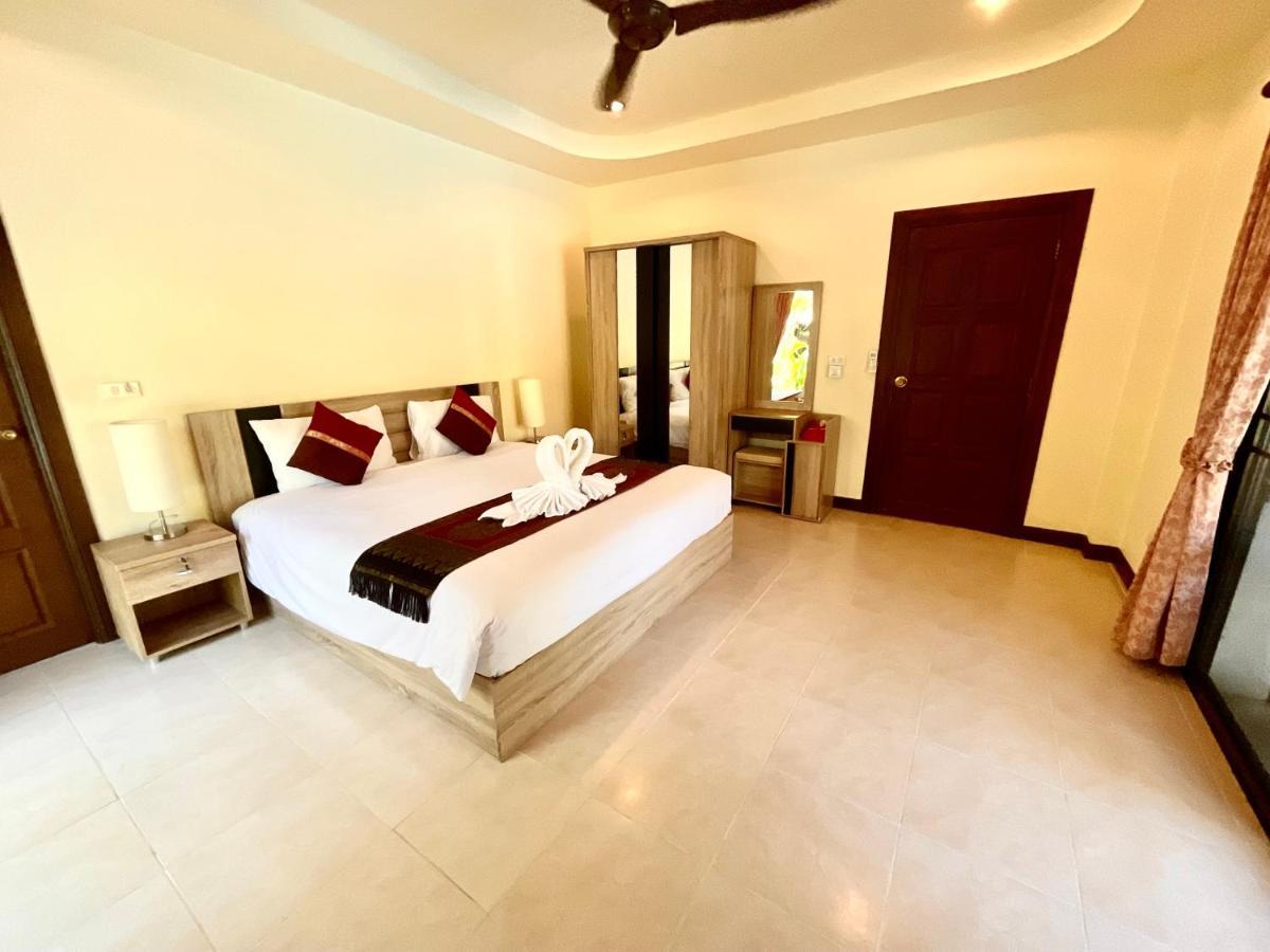 Coconut Paradise Holiday Villas Пхукет Екстер'єр фото