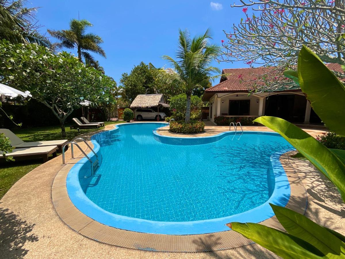 Coconut Paradise Holiday Villas Пхукет Екстер'єр фото