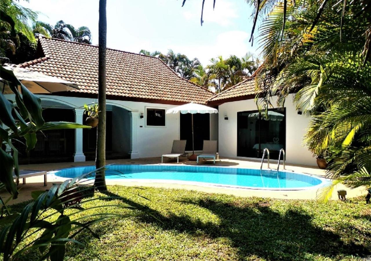 Coconut Paradise Holiday Villas Пхукет Екстер'єр фото